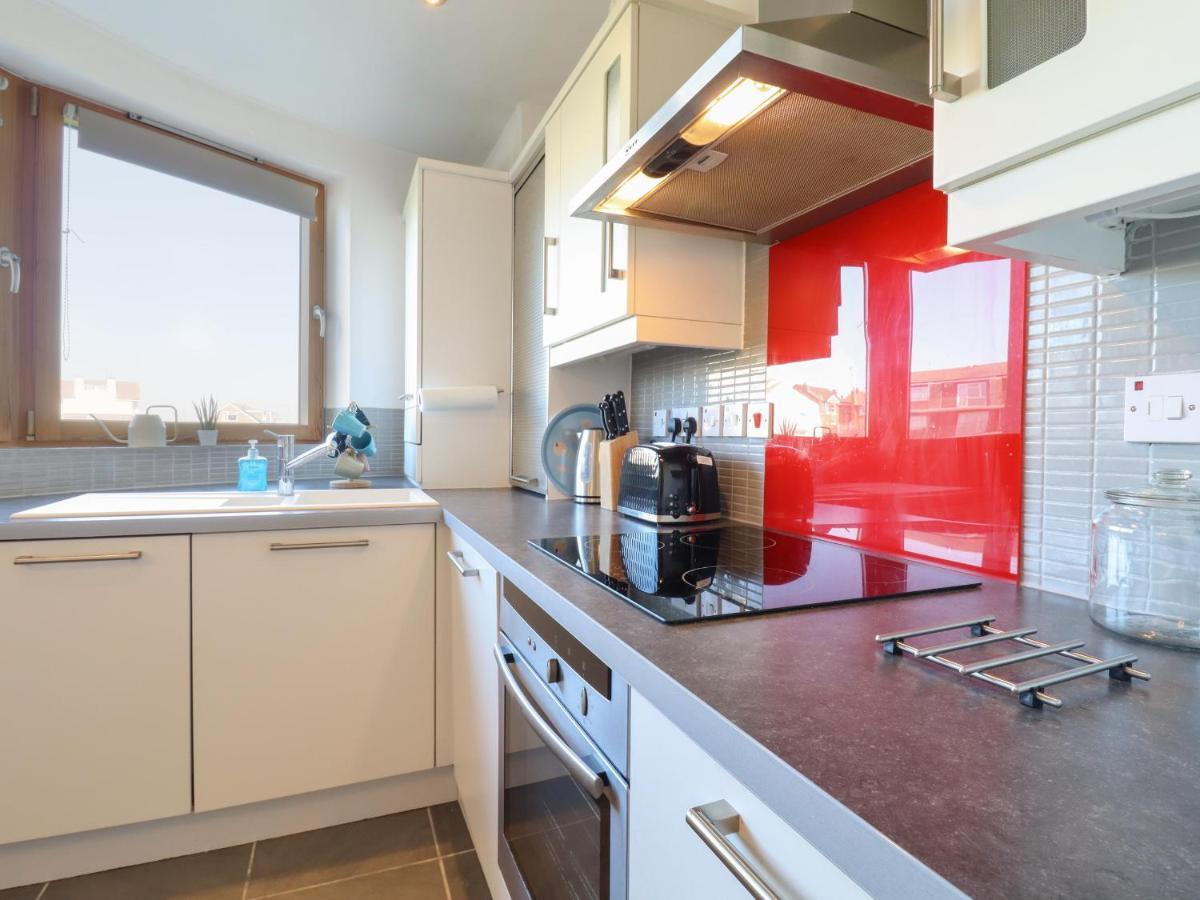 Flat 19 By The Beach Harwich Exterior foto