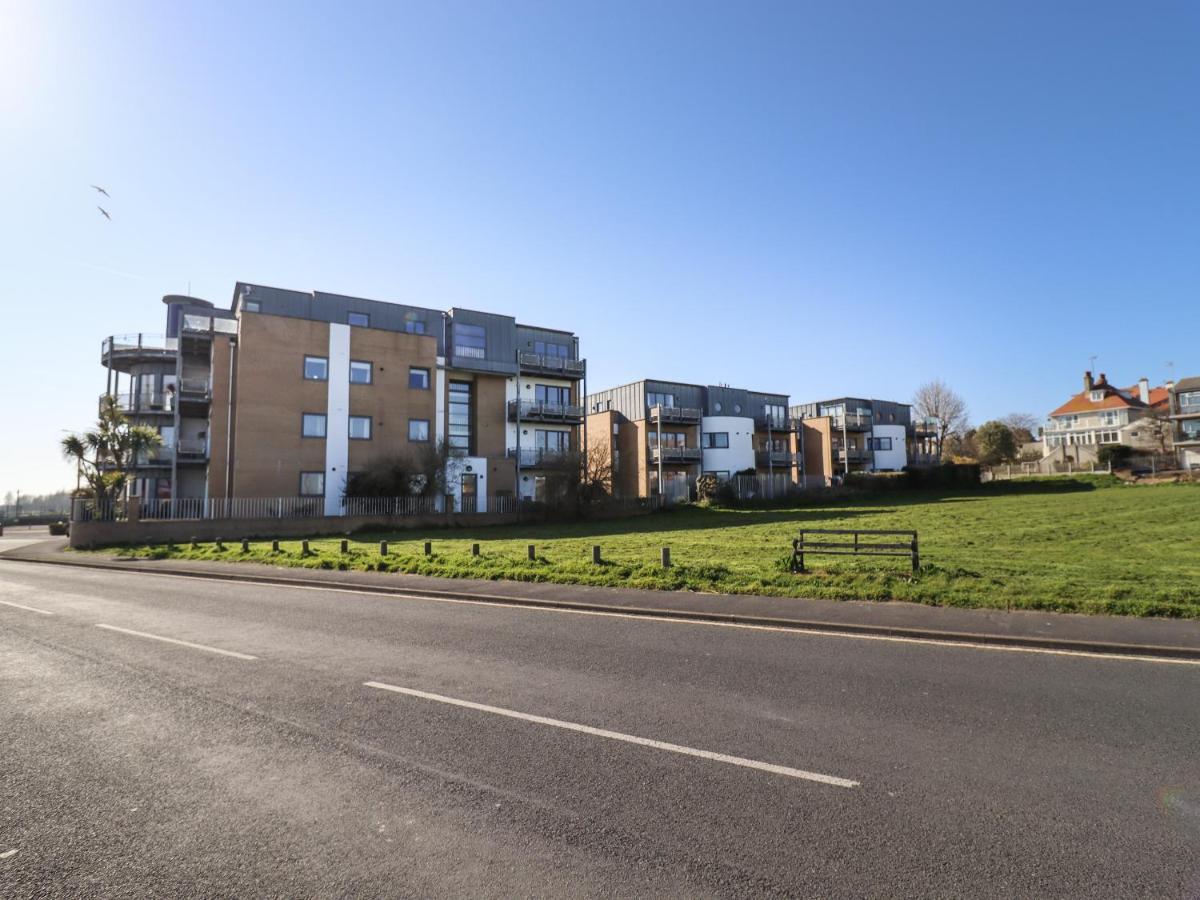 Flat 19 By The Beach Harwich Exterior foto